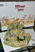 A BOXED LIMITED EDITION LILLIPUT LANE SCULPTURE, Leonora's Secret No. 2257/2500 with certificate and