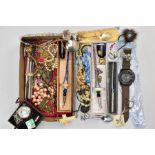 A TRAY OF ASSORTED ITEMS, to include two boxed glass fountain pens with ink, various pieces of