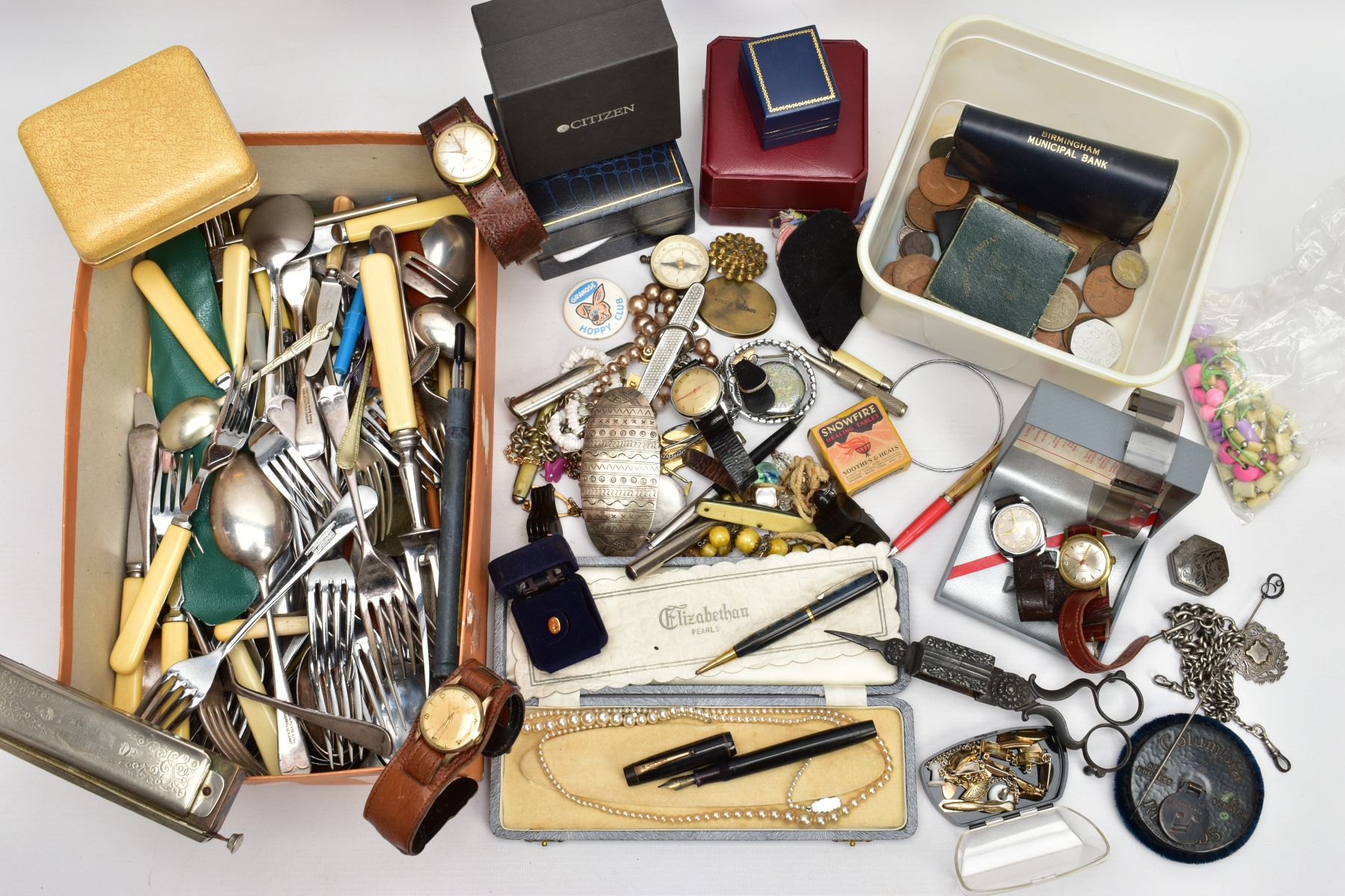 A BOX OF MISCELLANEOUS ITEMS, to include a box of cutlery, mainly stainless steel and EPNS, a Parker