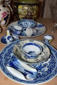 A GROUP OF TWELVE PIECES OF LATE 18TH AND 20TH CENTURY ORIENTAL CERAMICS, mostly blue and white,