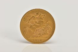 A GEORGE V HALF SOVEREIGN, dated 1913, diameter 19mm, approximate gross weight 3.9 grams