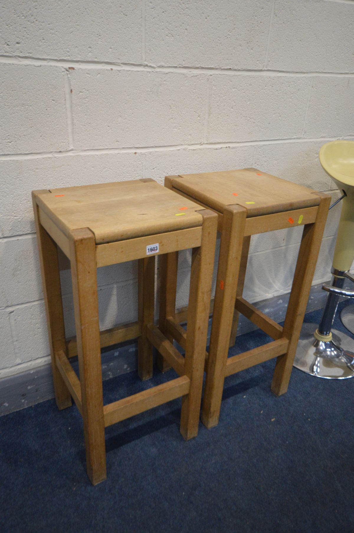 A PAIR OF BEECH BAR STOOLS, and two cream bar stools (4) - Image 2 of 3