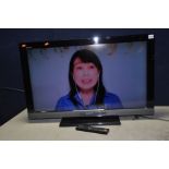 A SONY KDL37EX403 37in TV with remote (PAT pass and working)