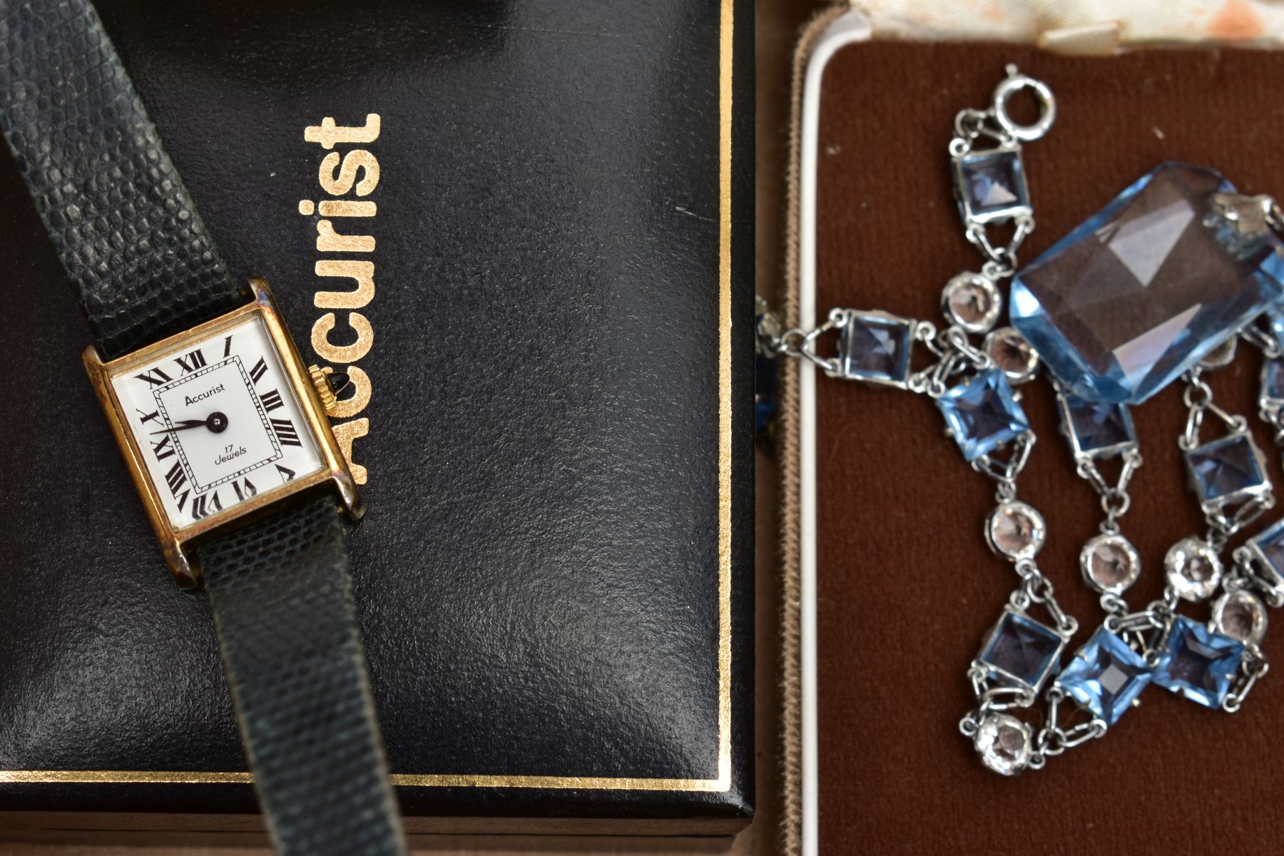 A TRAY OF ASSORTED JEWELLERY AND WRISTWATCHES, to include two gents gold-plated wristwatches, a - Image 7 of 7