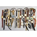 A BAG OF LADY'S AND GENTLEMEN'S WATCHES, to include leather, metal and expandable straps,