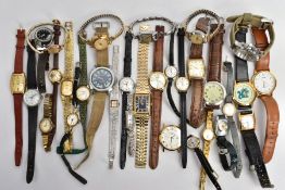 A BAG OF LADY'S AND GENTLEMEN'S WATCHES, to include leather, metal and expandable straps,