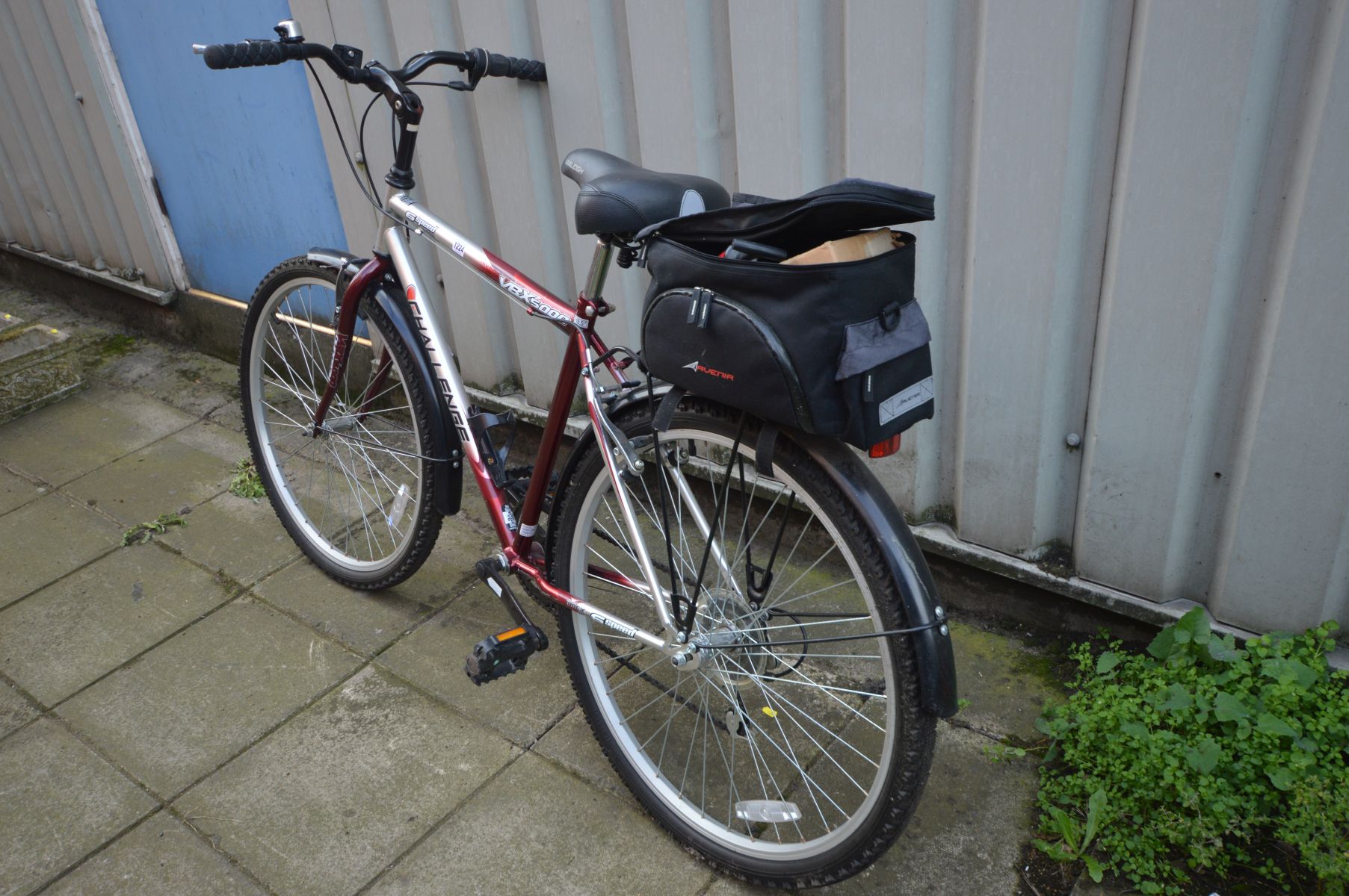 A DARK RED AND SILVER CHALLENGE VBX 5000 REBOUND MANS BIKE, with 18.5 frame, six speed - Image 3 of 3