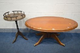 AN OVAL CHERRY WOOD PEDESTAL COFFEE TABLE, length 111cm x depth 65cm x height 54cm, and a mahogany