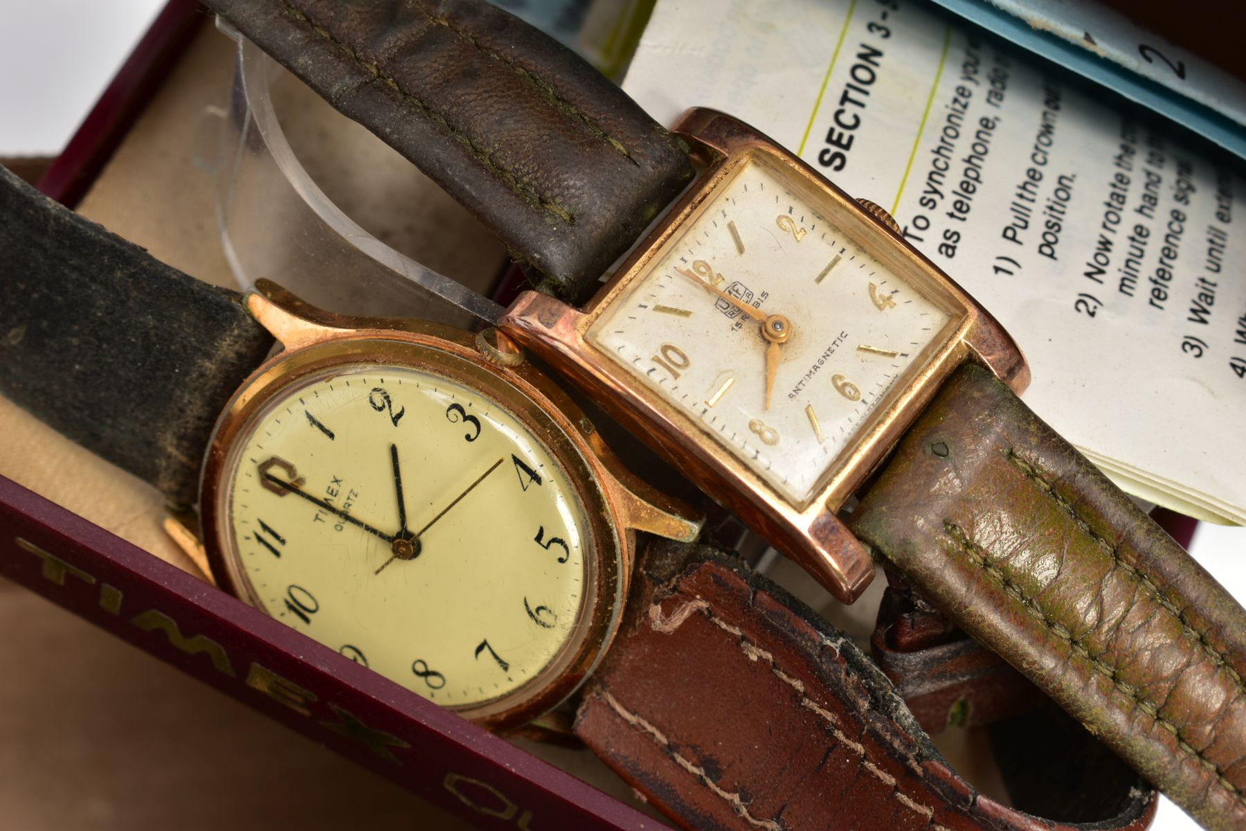 A TRAY OF ASSORTED JEWELLERY AND WRISTWATCHES, to include two gents gold-plated wristwatches, a - Image 2 of 7