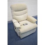 A BEIGE UPHOLSTERED CELEBRITY RISE AND RECLINE ARM CHAIR (PAT pass and working)
