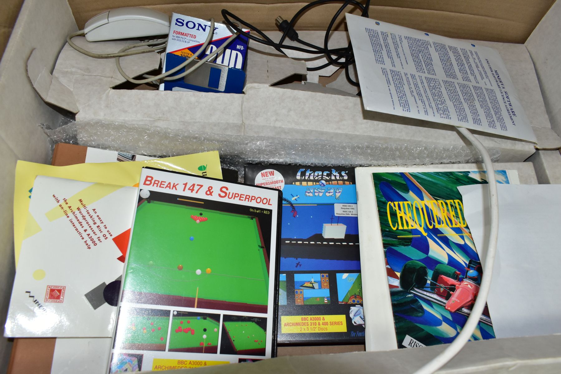 TWO BOXES AND LOOSE ELECTRICAL ITEMS, to include a boxed Acorn A3010 computer, a radio controlled - Image 7 of 11