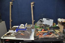 SIX TRAYS CONTAING HAND AND VINTAGE POWER TOOLS including a digital vernier caliper, spanners,