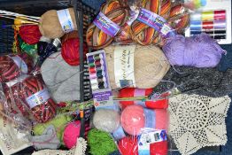 A BOX OF VARIOUS WOOLS, YARNS, ETC, to include DY Rumba Fantasy Shade DYRF06 (one ball), Patons