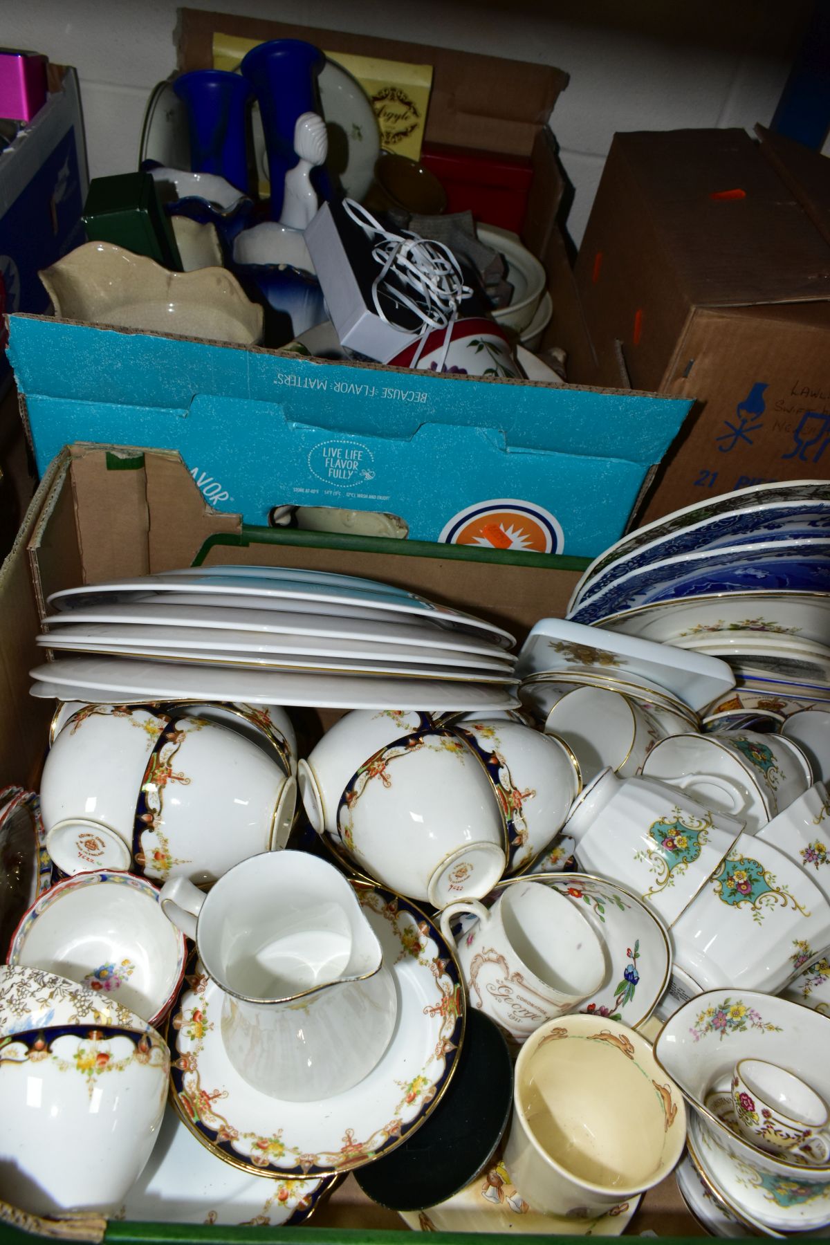 TWO BOXES AND LOOSE CERAMIC TEA WARES, GIFT WARES ETC, to include a Queen Anne twenty one piece