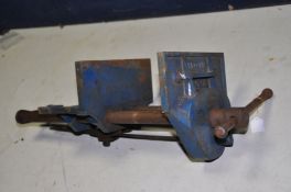 A RECORD No 52 1/2E CARPENTERS VICE with 9in jaws (some rust present but works)