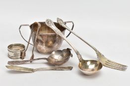 A SELECTION OF SILVER AND WHITE METAL ITEMS, to include a plain polished, double handled sugar bowl,