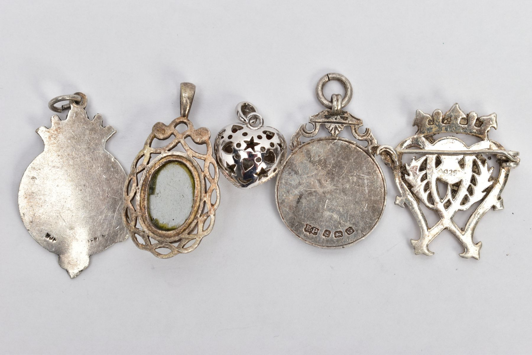 FIVE PIECES OF JEWELLERY, to include a silver fob of a circular form, vacant cartouche, fitted - Image 2 of 2