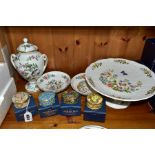 FOUR PIECES OF AYNSLEY CERAMIC WARES AND FOUR AYSHFORD CHINA TRINKET BOXES, comprising Aynsley '