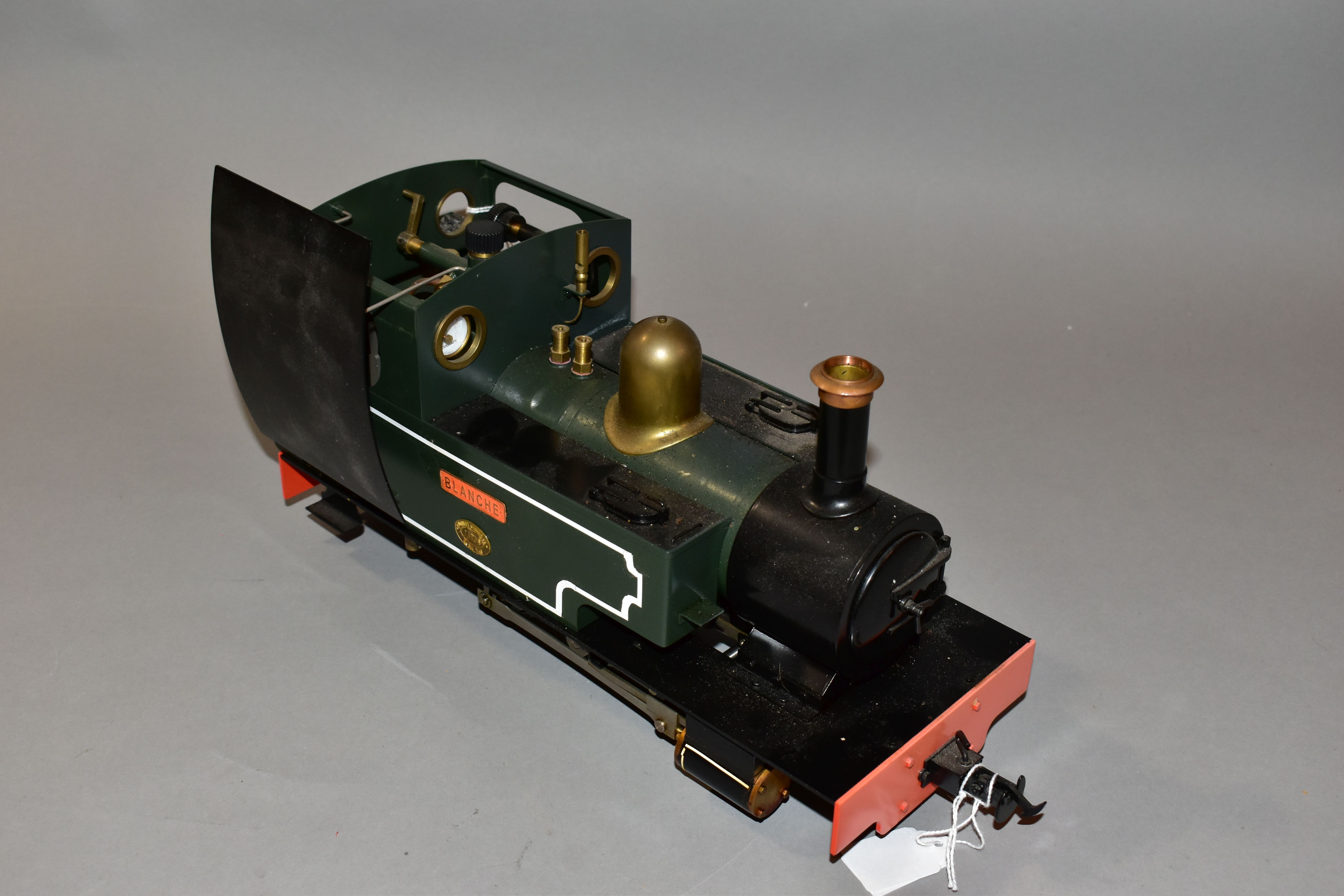 AN UNBOXED ACCUCRAFT TRAINS BY BMMC HUNSLET 0-6-0 SIDE TANK LIVE STEAM LOCOMOTIVE, 'Blanche' No.2 - Image 3 of 5