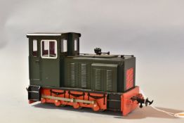 AN UNBOXED ACCUCRAFT TRAINS BAGULEY DREWRY 0-6-0 DIESEL SHUNTER LOCOMOTIVE, No.092, black livery