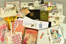WORLDWIDE STAMP COLLECTION IN SMALL ALBUMS INCLUDING 8TH ED LINCOLN AND LOOSE IN PACKETS, note 2 x