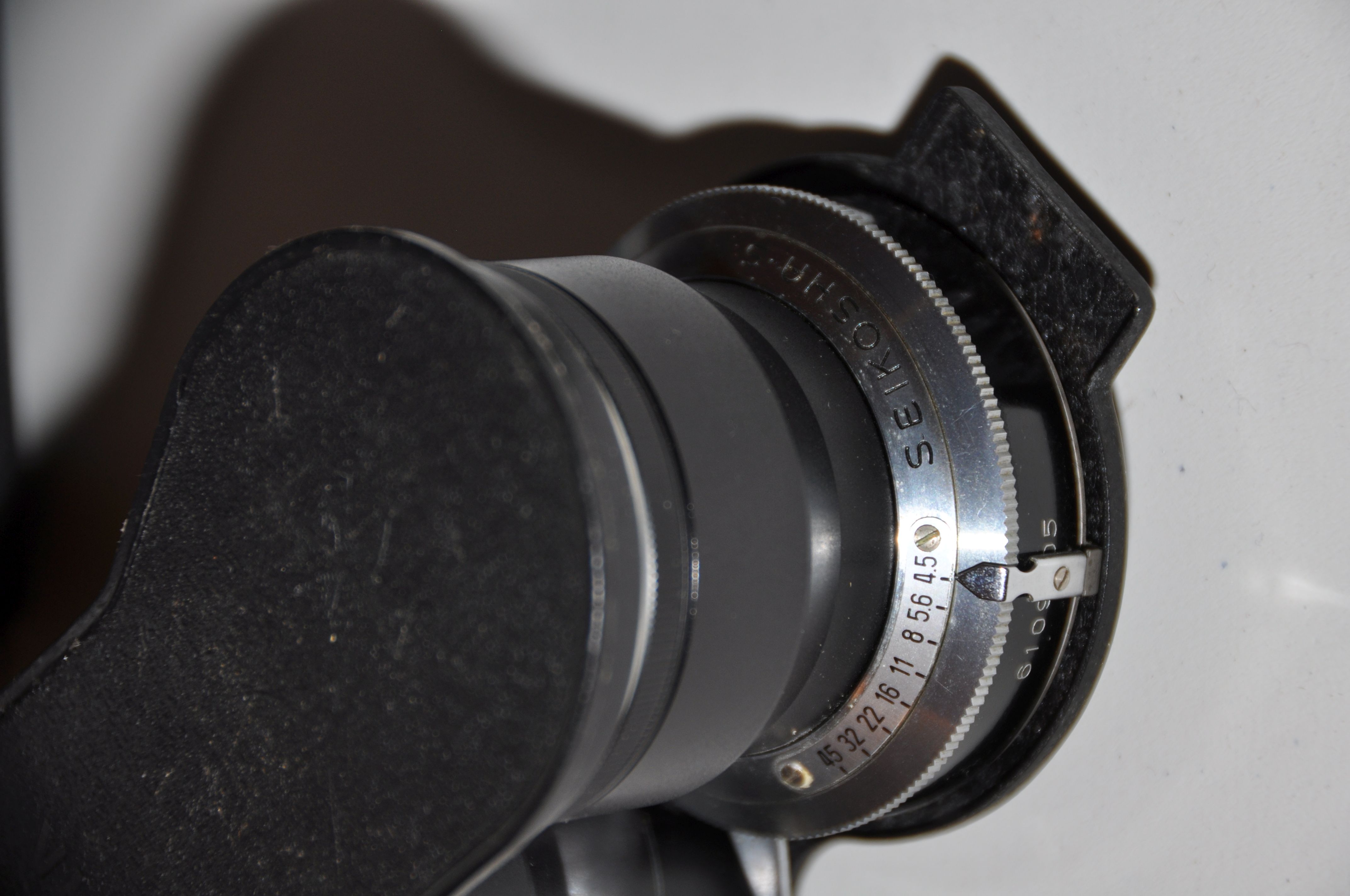 A MAMIYA CS PROFESSIONAL TLR CAMERA fitted with a pair of 80mm lenses and a pair of 135mm lenses - Image 4 of 5