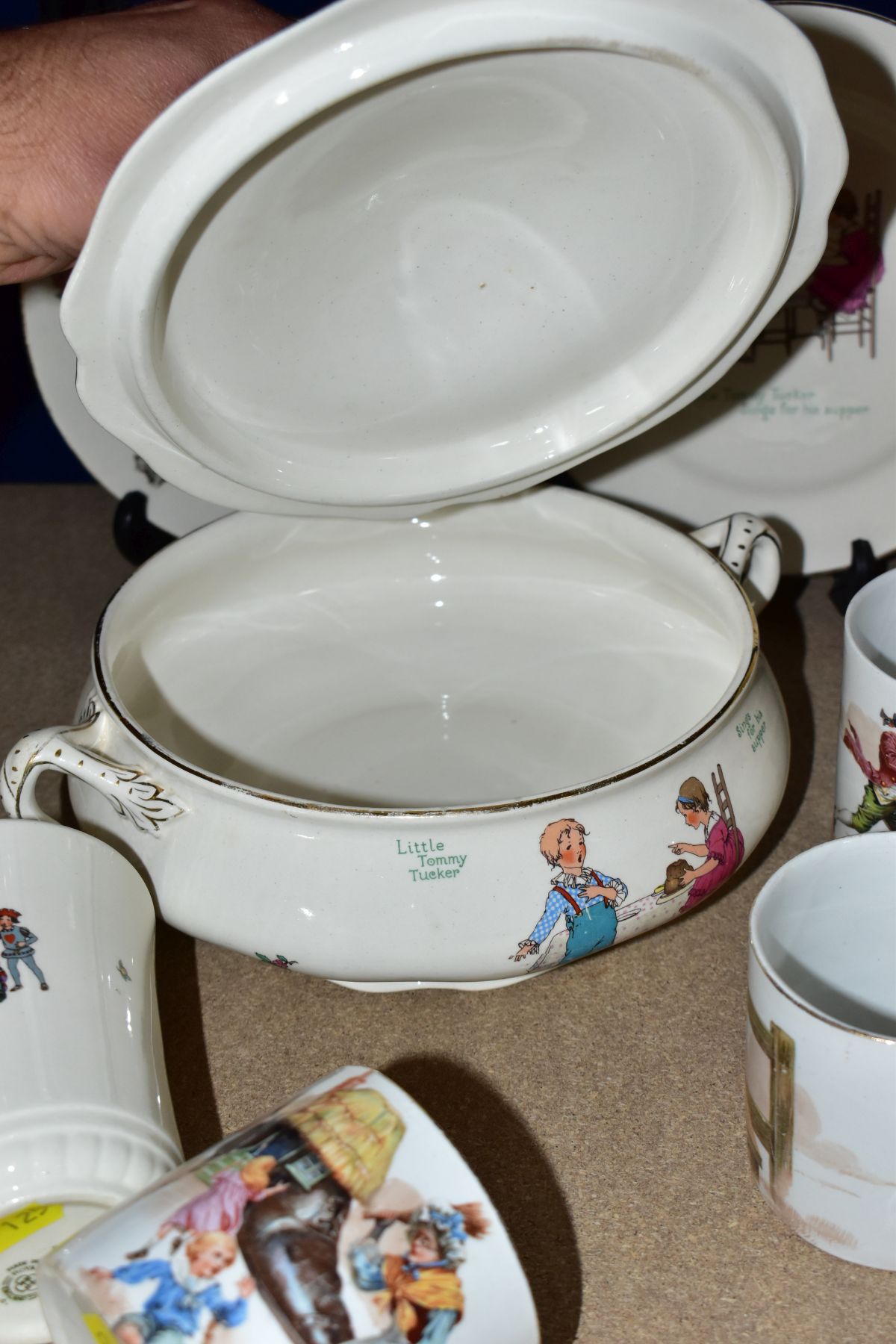 SEVEN PIECES OF ROYAL DOULTON NURSERY RHYMES SERIES WARE DESIGNED BY WILLIAM SAVAGE COOPER AND IN - Image 6 of 8