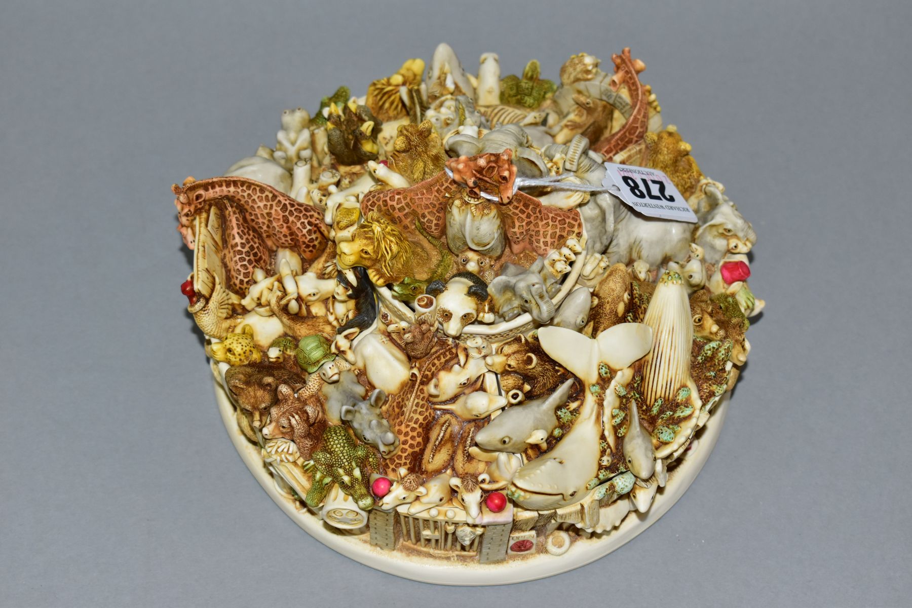 A BOXED LIMITED EDITION HARMONY KINGDOM SIN CITY, no 2326/5000, depicting various animals in zoo - Image 2 of 11