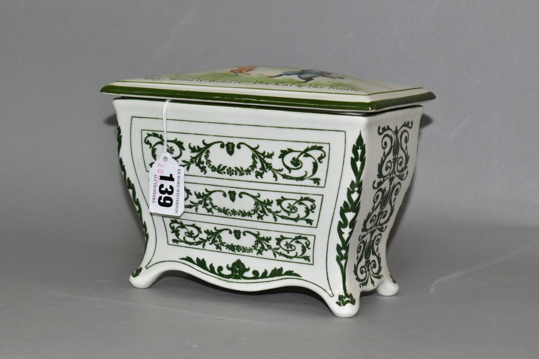 A ROYAL DOULTON NURSERY RHYMES 'A' SERIES WARE HUNTLEY & PALMERS BISCUIT CASKET IN THE FORM OF A - Image 3 of 7