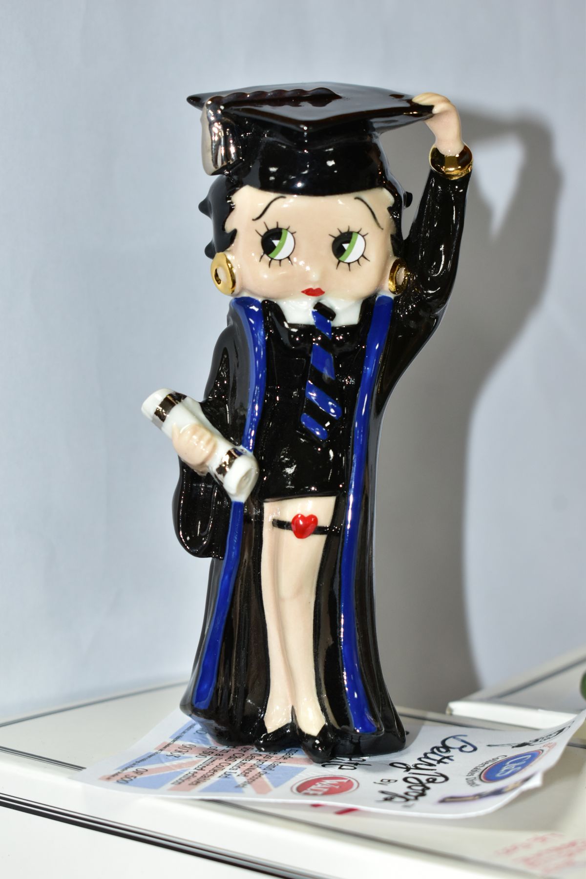 FOUR BOXED LIMITED EDITION WADE C & S COLLECTABLES BETTY BOOP FIGURES/MONEY BOX, comprising - Image 4 of 5