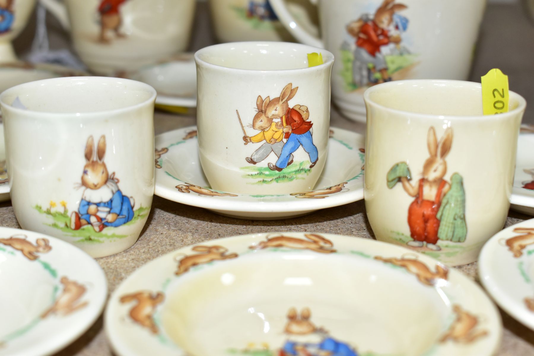 FIFTEEN PIECES OF ROYAL DOULTON BUNNYKINS EARTHENWARE TABLEWARES DESIGNS BY BARBARA VERNON AND - Image 9 of 11