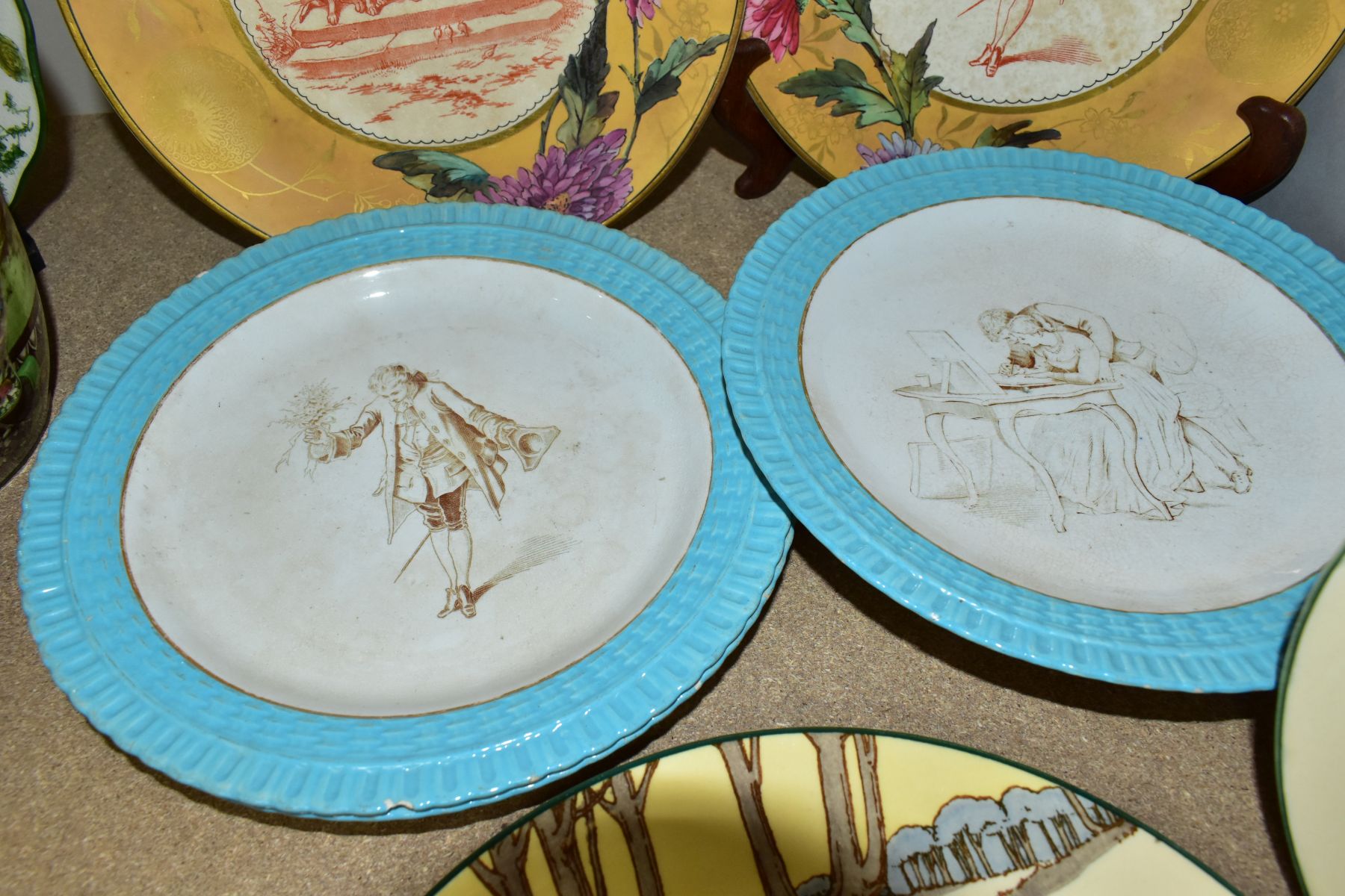 EIGHT LATE 19TH/EARLY 20TH CENTUIRY ROYAL DOULTON SERIES WARE PLATES, comprising a pair of Pinder - Image 3 of 12