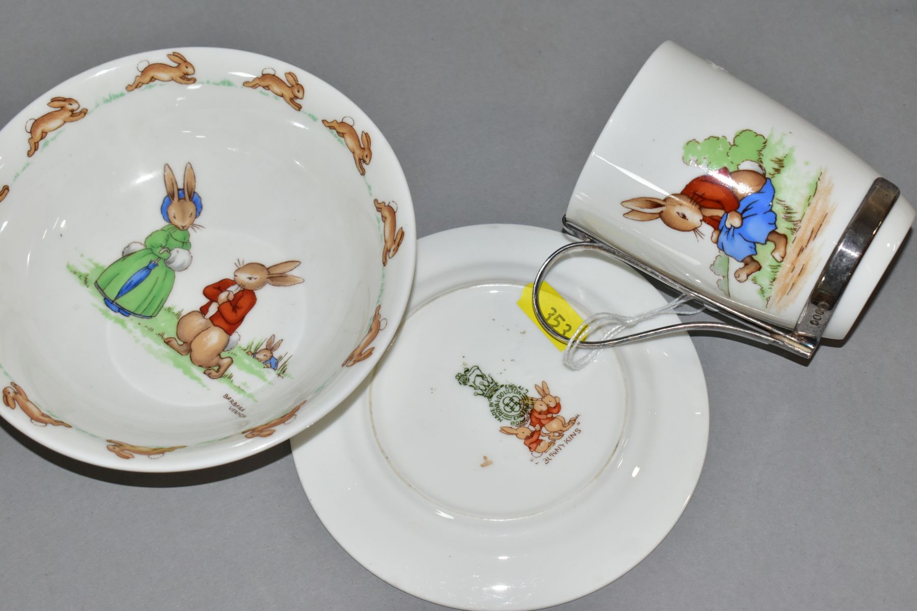 THREE PIECES ROYAL DOULTON FINE WHITE CHINA PROPOSAL SCENES HW11 BY BARBARA VERNON, comprising a - Image 9 of 9