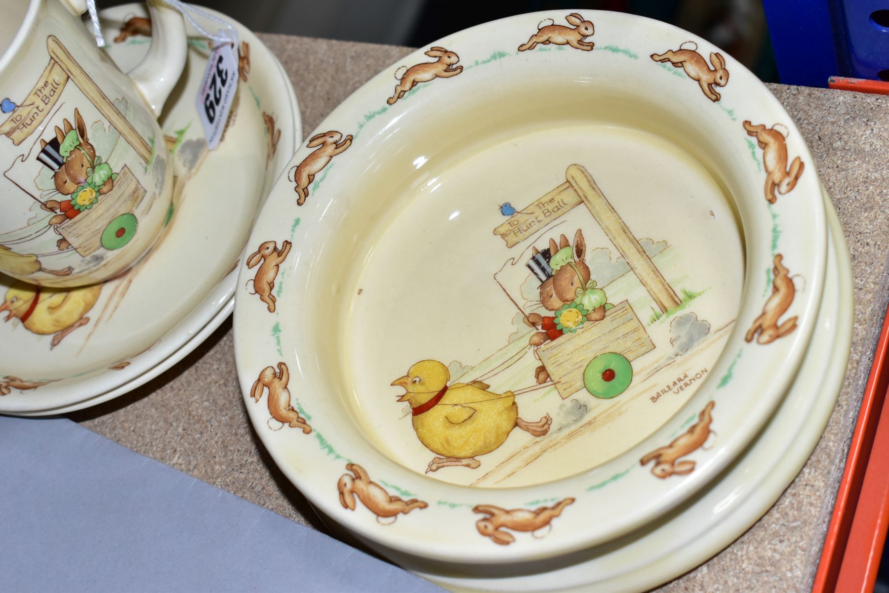 SIX PIECES OF ROYAL DOULTON BUNNYKINS EARTHENWARE TABLES WARES OF CHICKEN PULLING CART, DESIGNED - Image 8 of 10