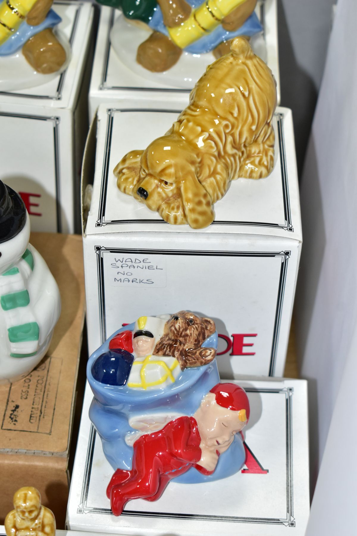 VARIOUS WADE COLLECTABLES, comprising boxed Christmas Teddy 1997 (written label on box), two boxed - Image 6 of 10