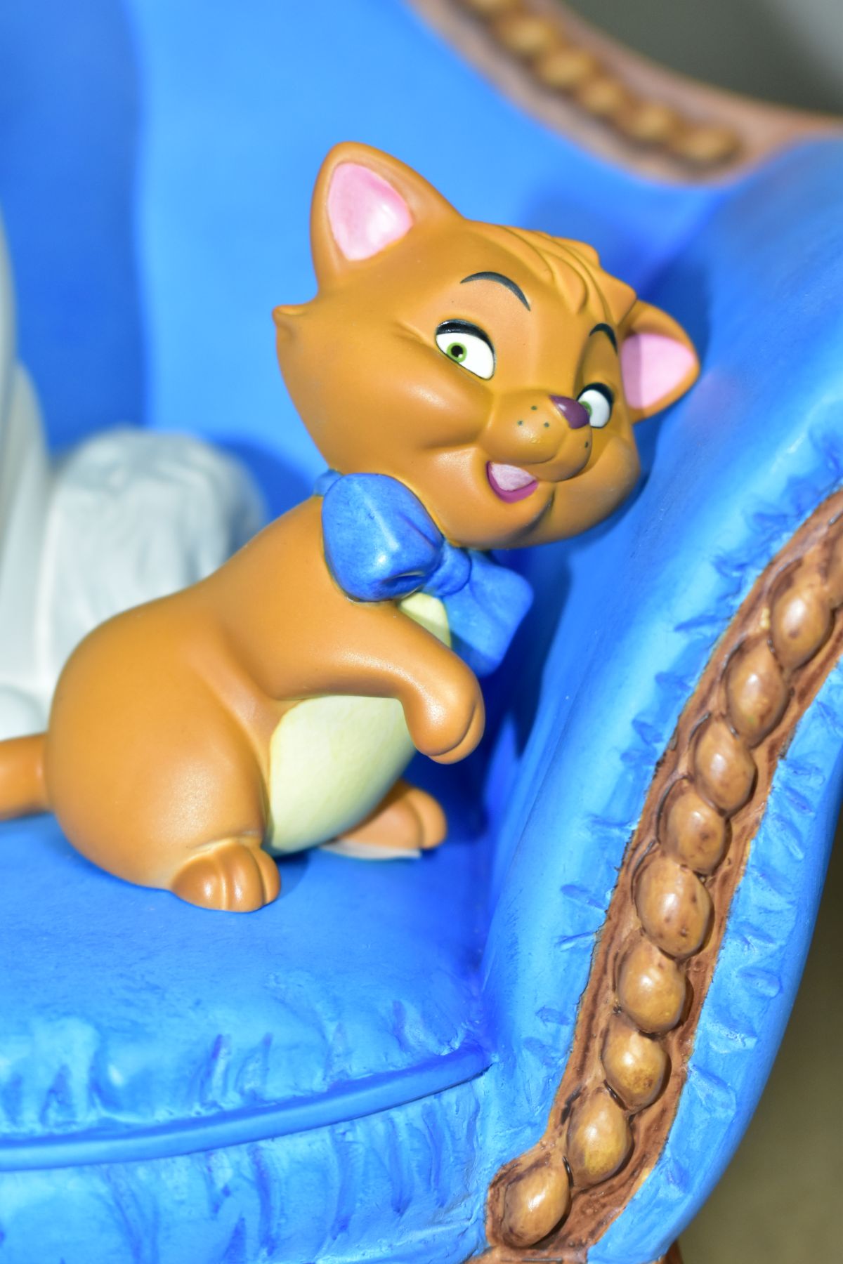 SIX BOXED WALT DISNEY CLASSICS COLLECTION ARISTOCATS FIGURES, comprising Thomas O'Malley, Duchess, - Image 7 of 7