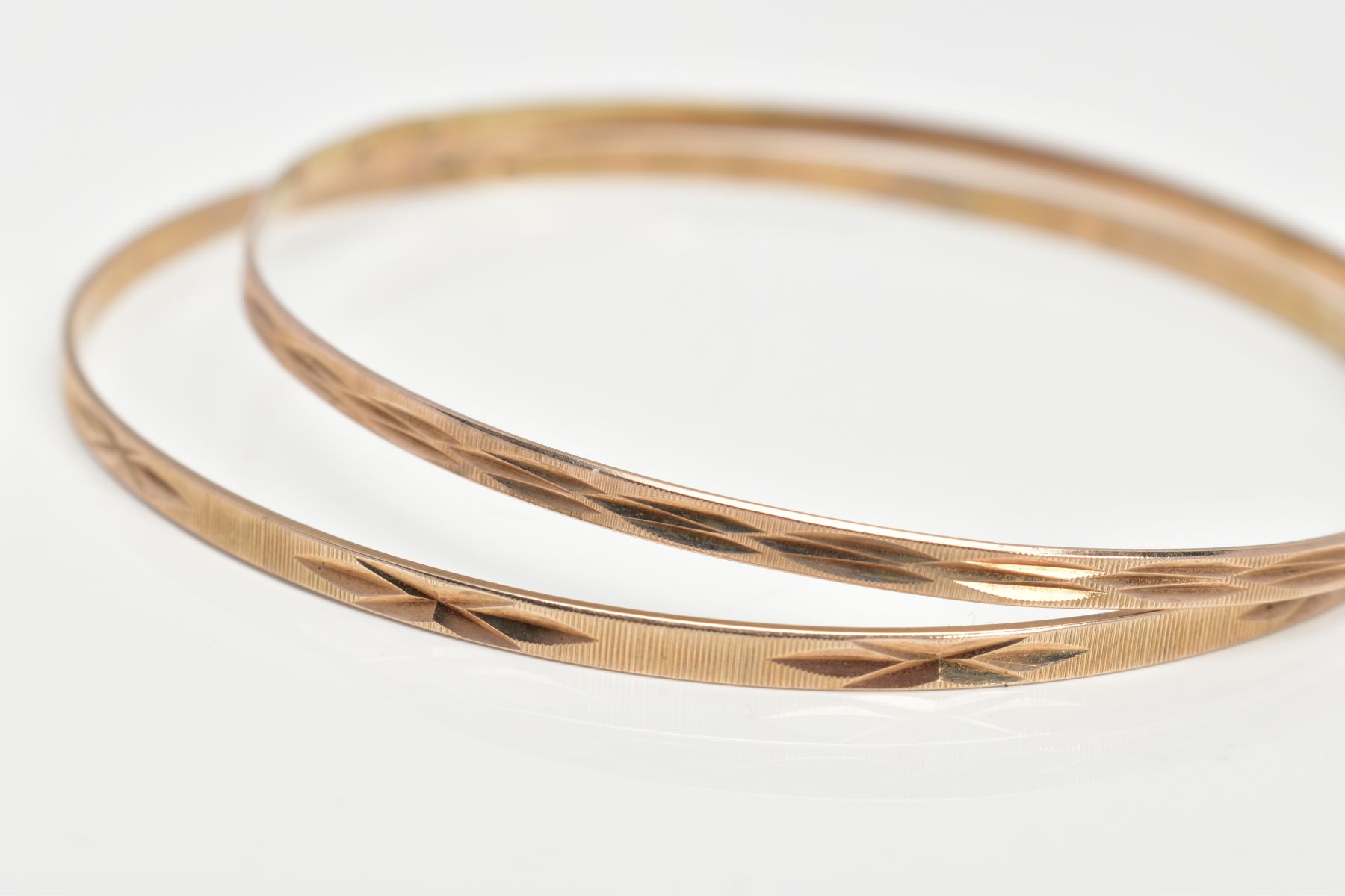 TWO 9CT GOLD THIN STACKING BANGLES, textured pattern, each hallmarked 9ct gold London import, - Image 2 of 2