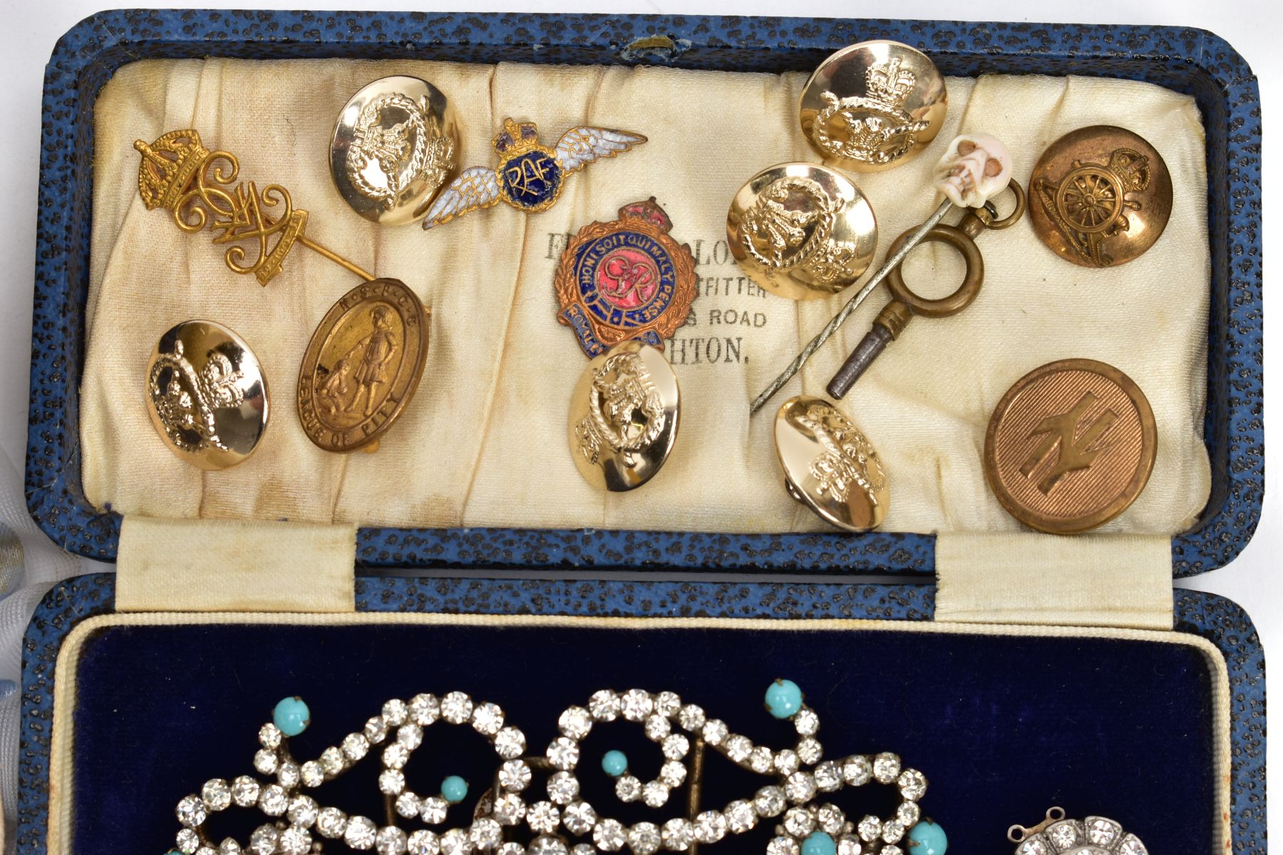 A BOX OF ASSORTED ITEMS, to include a silver old English pattern salt spoon, hallmarked Sheffield - Image 3 of 6