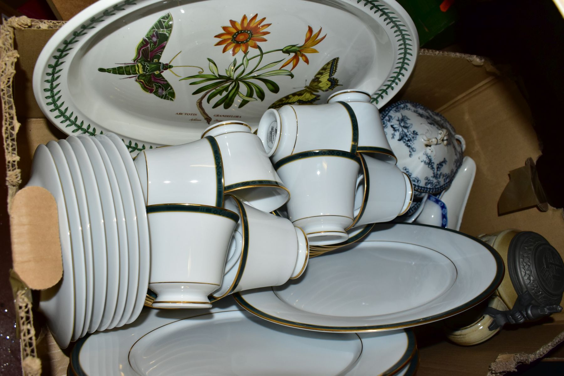 FOUR BOXES AND LOOSE CERAMICS AND GLASSWARES, to include a modern Boots Hanover Green China dinner - Image 3 of 8