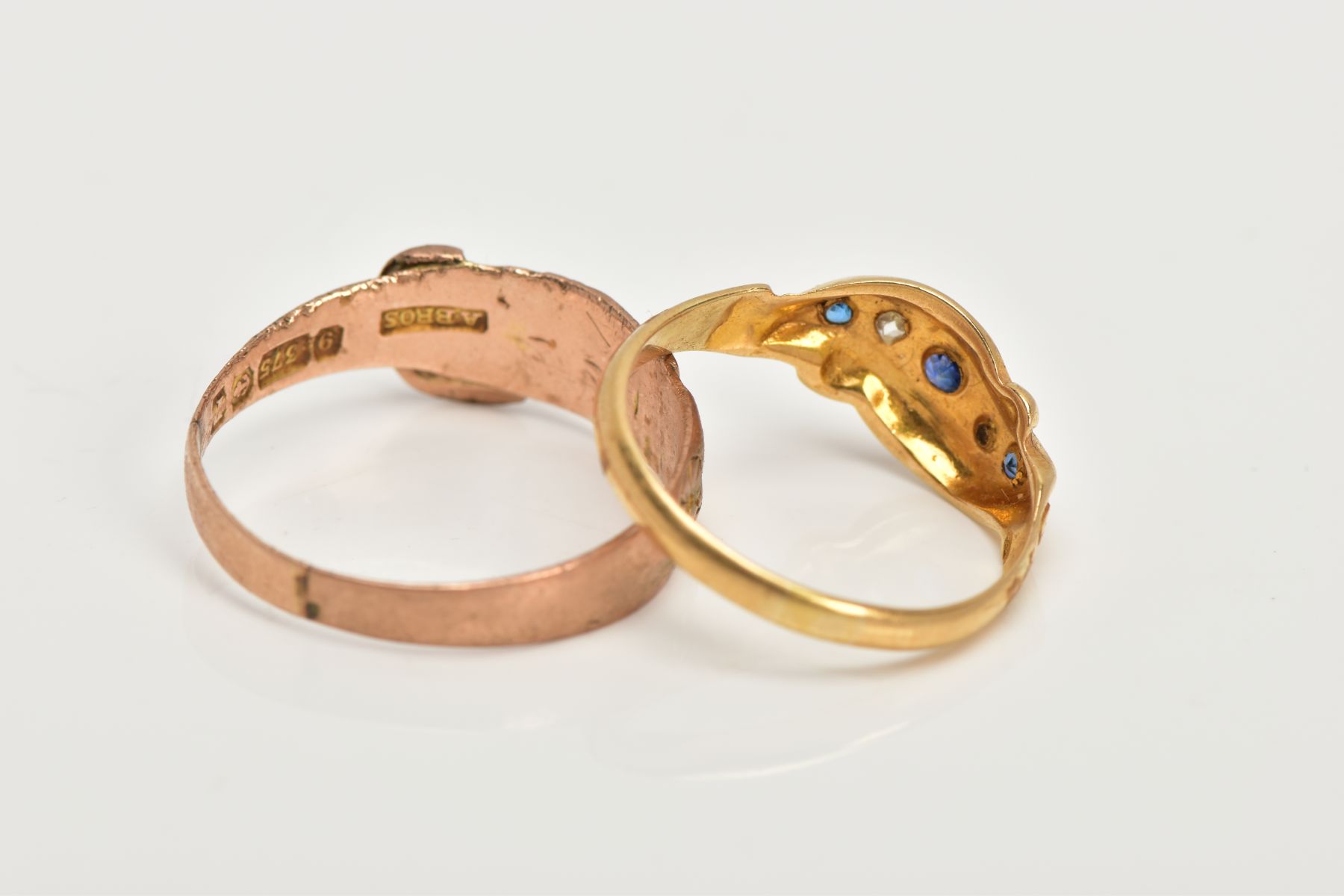 TWO EARLY 20TH CENTURY GOLD RINGS, the first designed as a curved row of two graduated circular - Image 3 of 3