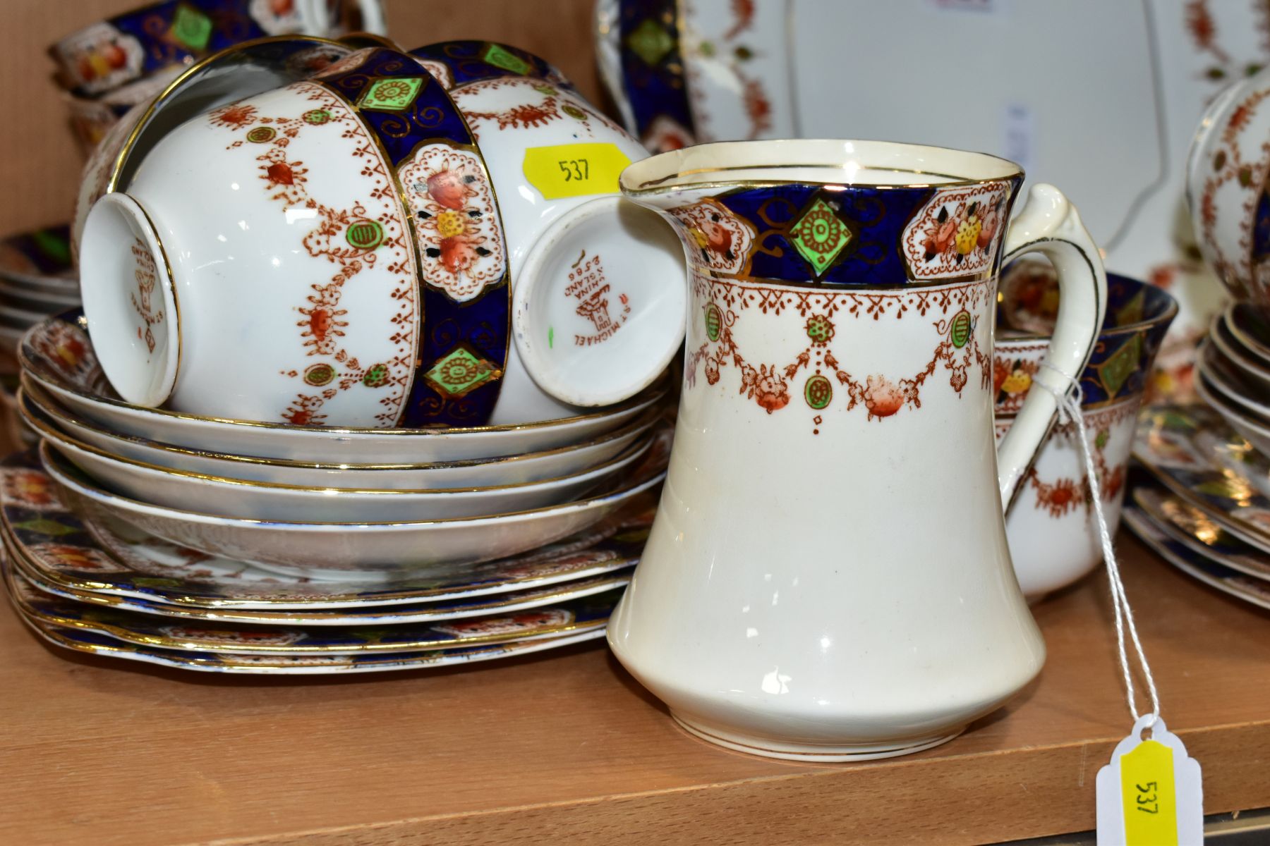 ST MICHAEL POTTERY PART TEASET, PATTERN 2586, comprising ten cups, twelve saucers, twelve side - Image 3 of 8