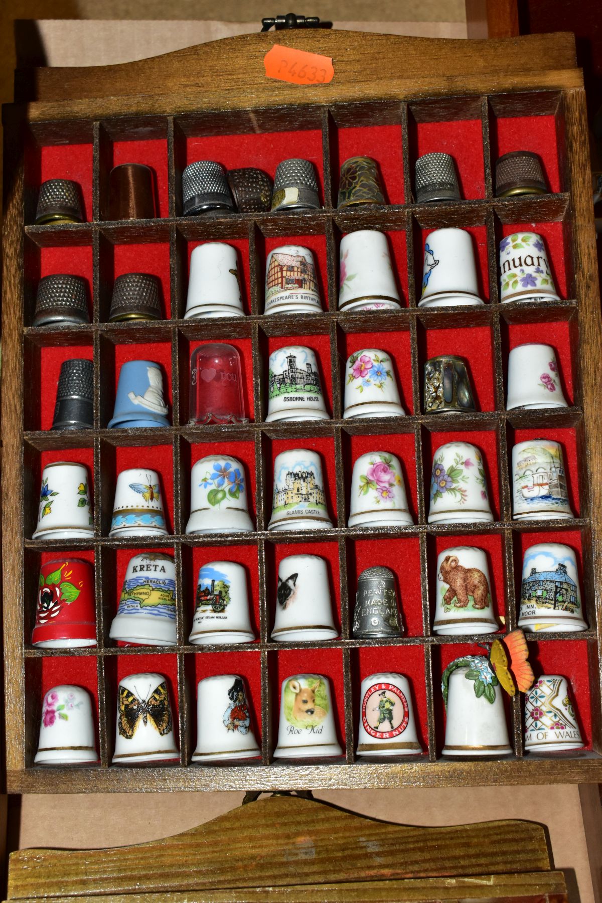 A BOX OF APPROXIMATELY ONE HUNDRED AND FORTY EIGHT THIMBLES IN WOODEN DISPLAY CASES, mostly - Image 4 of 7