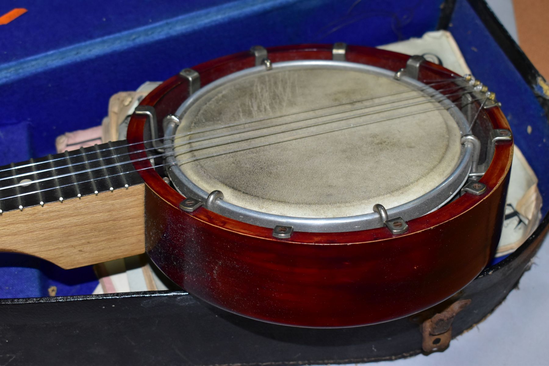 A RELIANCE UKELELE-BANJO IN A CARRY CASE, comes with a small quantity of sheet music - Image 2 of 6
