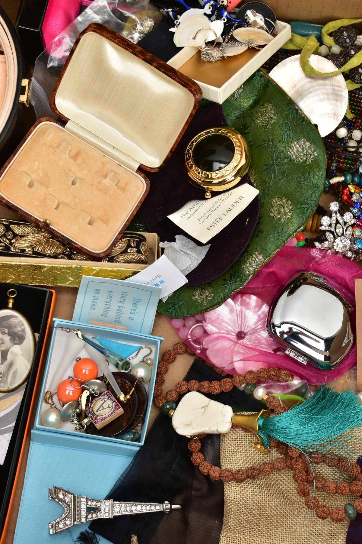 A BOX OF MOSTLY COSTUME JEWELLERY, to include a small black jewellery box with contents, various - Image 6 of 6