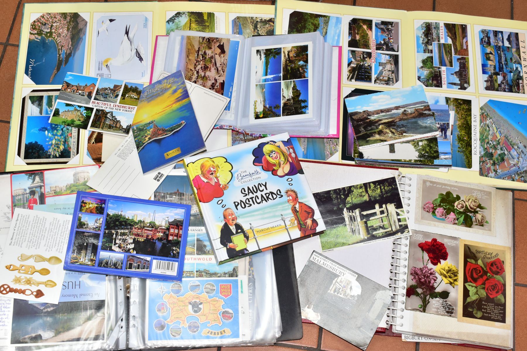 POSTCARDS, one box containing a selection of modern British and Continental 'Holiday' type