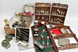 FOUR WOODEN TEASPOON DISPLAY SHELVES AND A BOX OF ASSORTED WHITE METAL WARE, collectable teaspoons