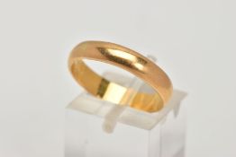 AN 18CT GOLD WEDDING BAND, of a plain polished design, hallmarked 18ct gold London, ring size Q,