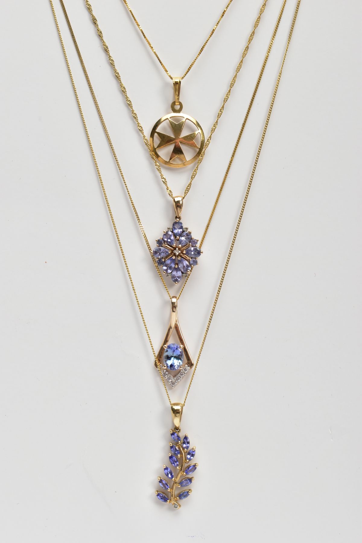 THREE 9CT GOLD GEM SET PENDANT NECKLACES AND A GOLD PENDANT NECKLACE, the gem set pendants set - Image 2 of 4