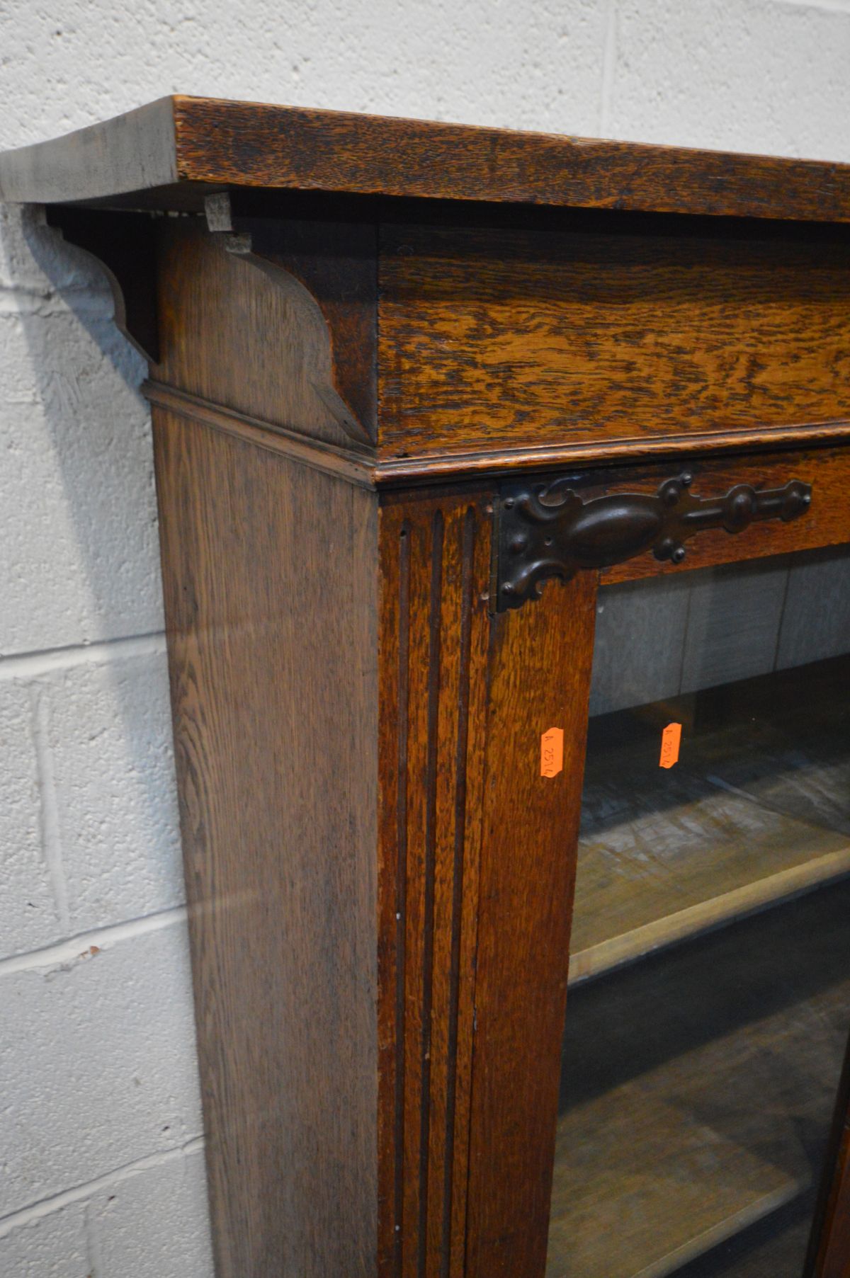 AN ARTS AND CRAFTS OAK BOOKCASE, oversized top, double glazed door enclosing two shelves, width - Image 3 of 3