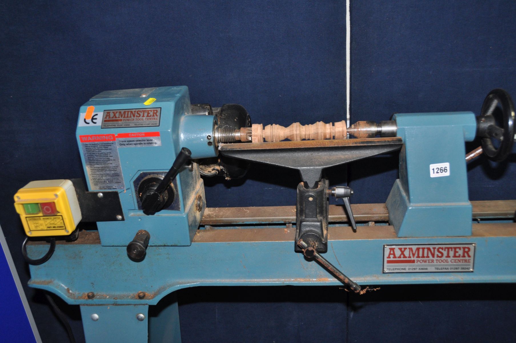 AN AXMINSTER APTC M950 WOODTURNING LATHE on stand, with three rests, a rest extension and a tray - Image 2 of 5